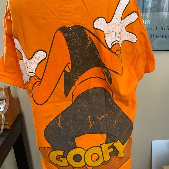 Walt Disney World Disneyland Goofy T-shirt. XL, double sided print - Picture 3 of 4
